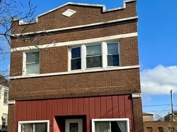 824 Elgin Avenue, Unit 1R, Forest Park, IL 60130