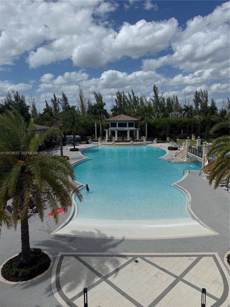 7902 NW 105th Ct, Unit 7902, Doral, FL 33178 Photo