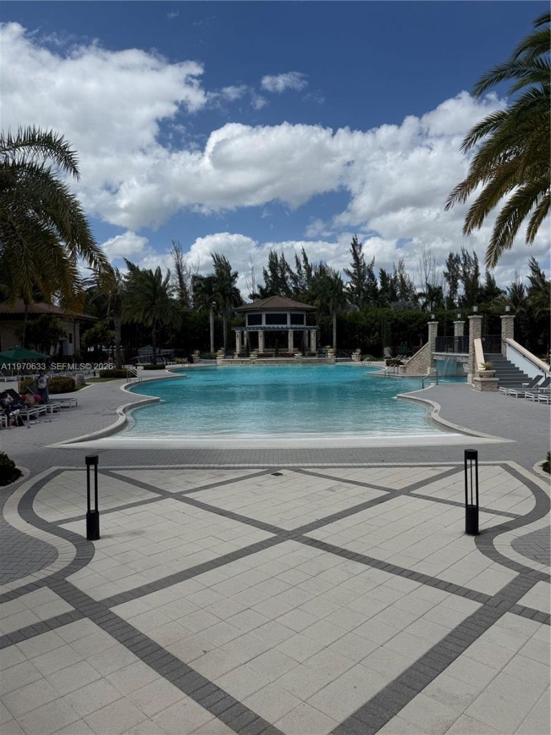 7902 NW 105th Ct, Unit 7902, Doral, FL 33178 Photo