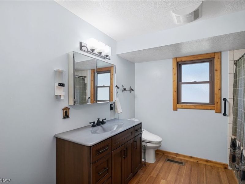 5361 Grafton Road, Valley City, OH 44280 Photo 16