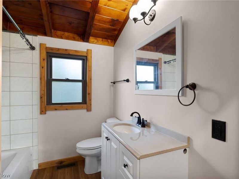 5361 Grafton Road, Valley City, OH 44280 Photo 25