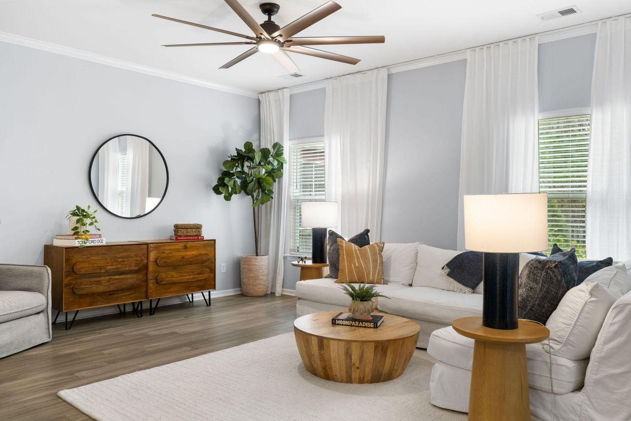 2816 Ortega Drive Photo 8