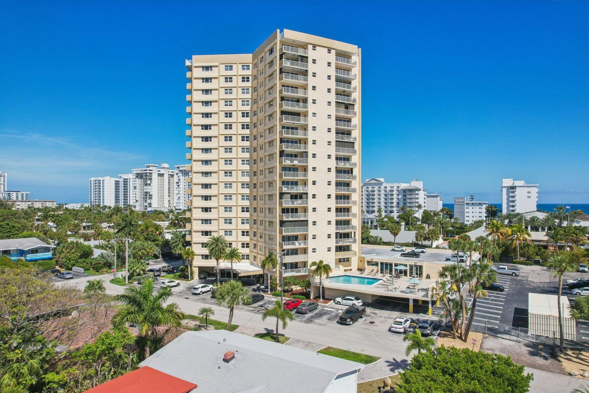1200 Hibiscus Avenue, Unit 1804, Pompano Beach, FL 33062 Photo