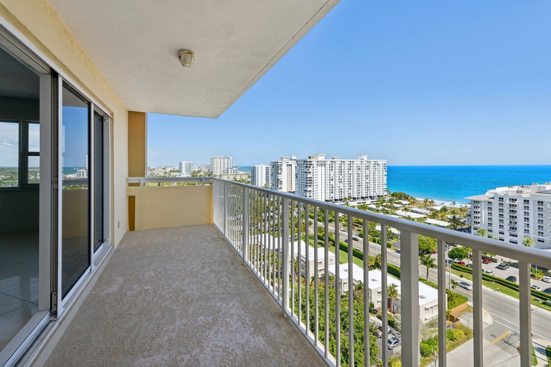 1200 Hibiscus Avenue, Unit 1804, Pompano Beach, FL 33062 Photo
