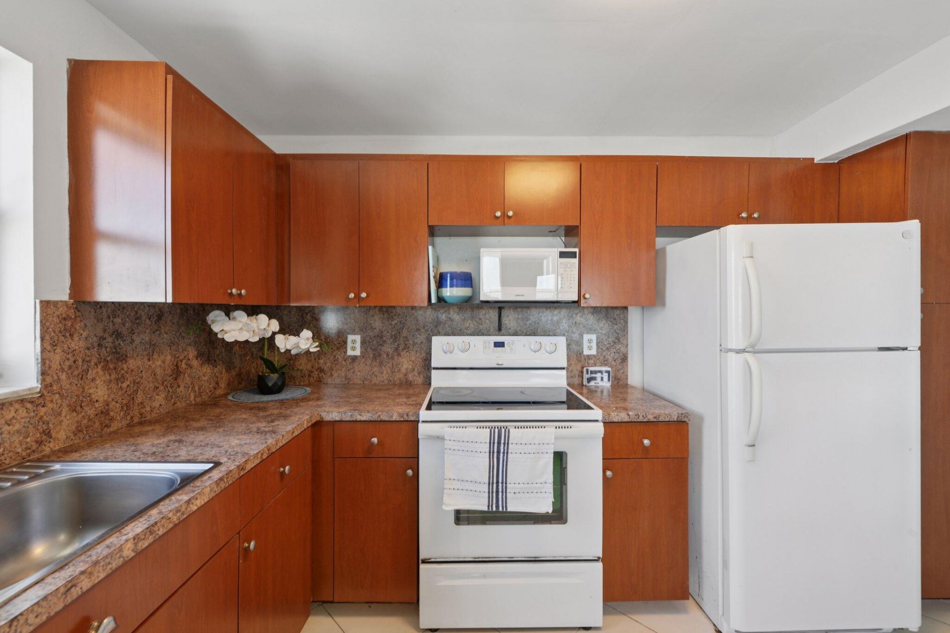 1200 Hibiscus Avenue, Unit 1804, Pompano Beach, FL 33062 Photo