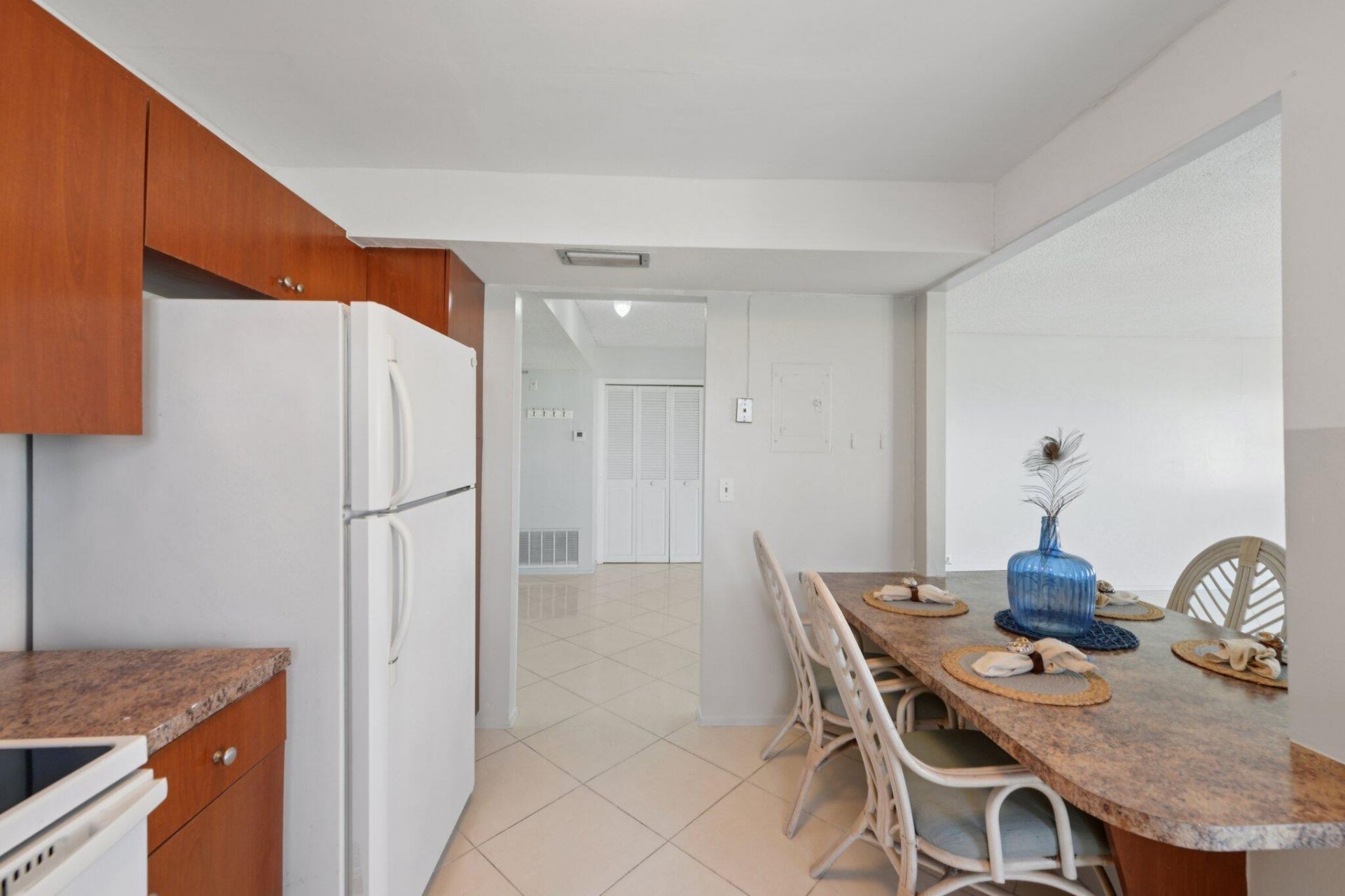 1200 Hibiscus Avenue, Unit 1804, Pompano Beach, FL 33062 Photo