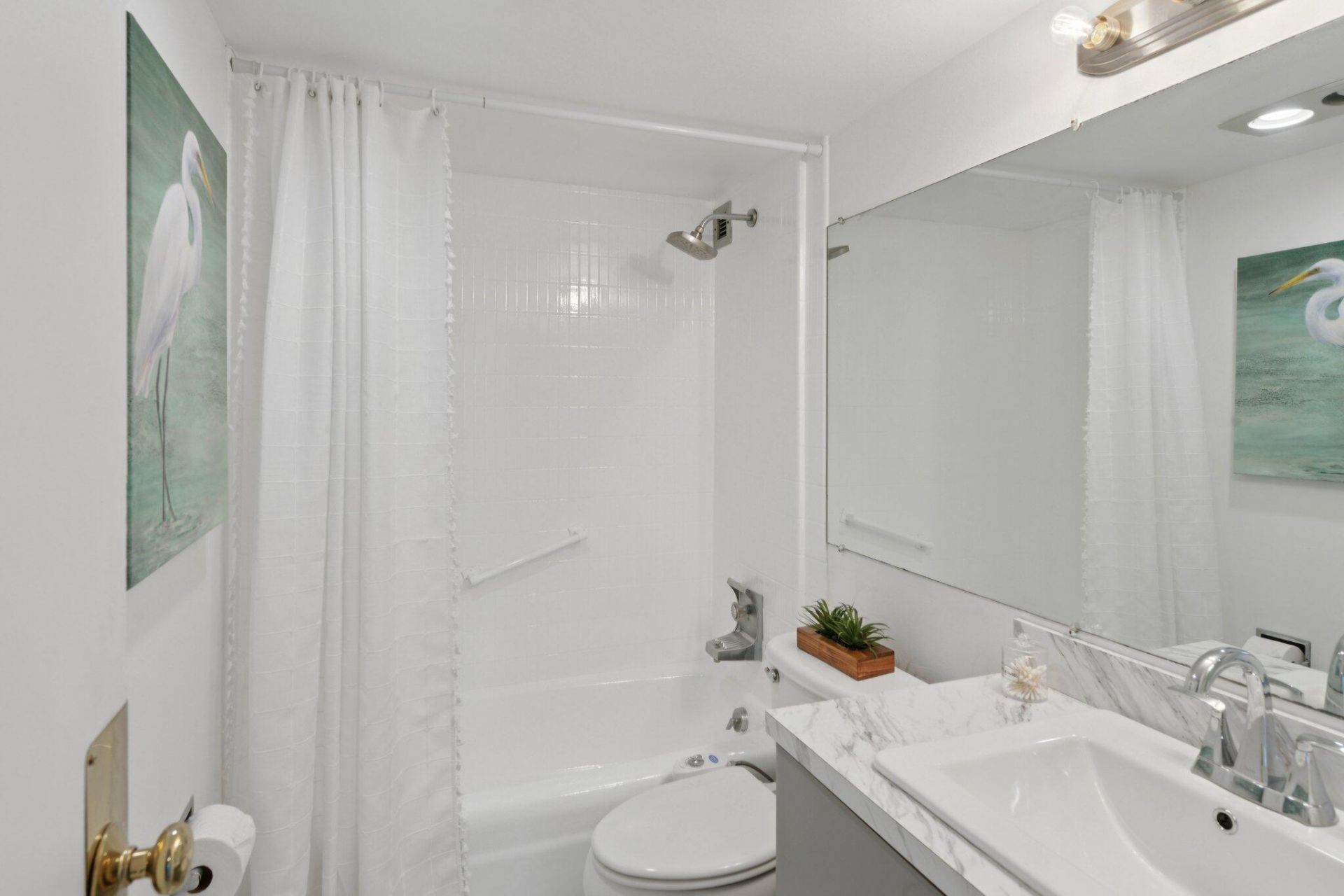 1200 Hibiscus Avenue, Unit 1804, Pompano Beach, FL 33062 Photo