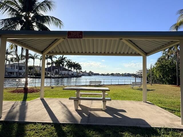 1200 Hibiscus Avenue, Unit 1804, Pompano Beach, FL 33062 Photo