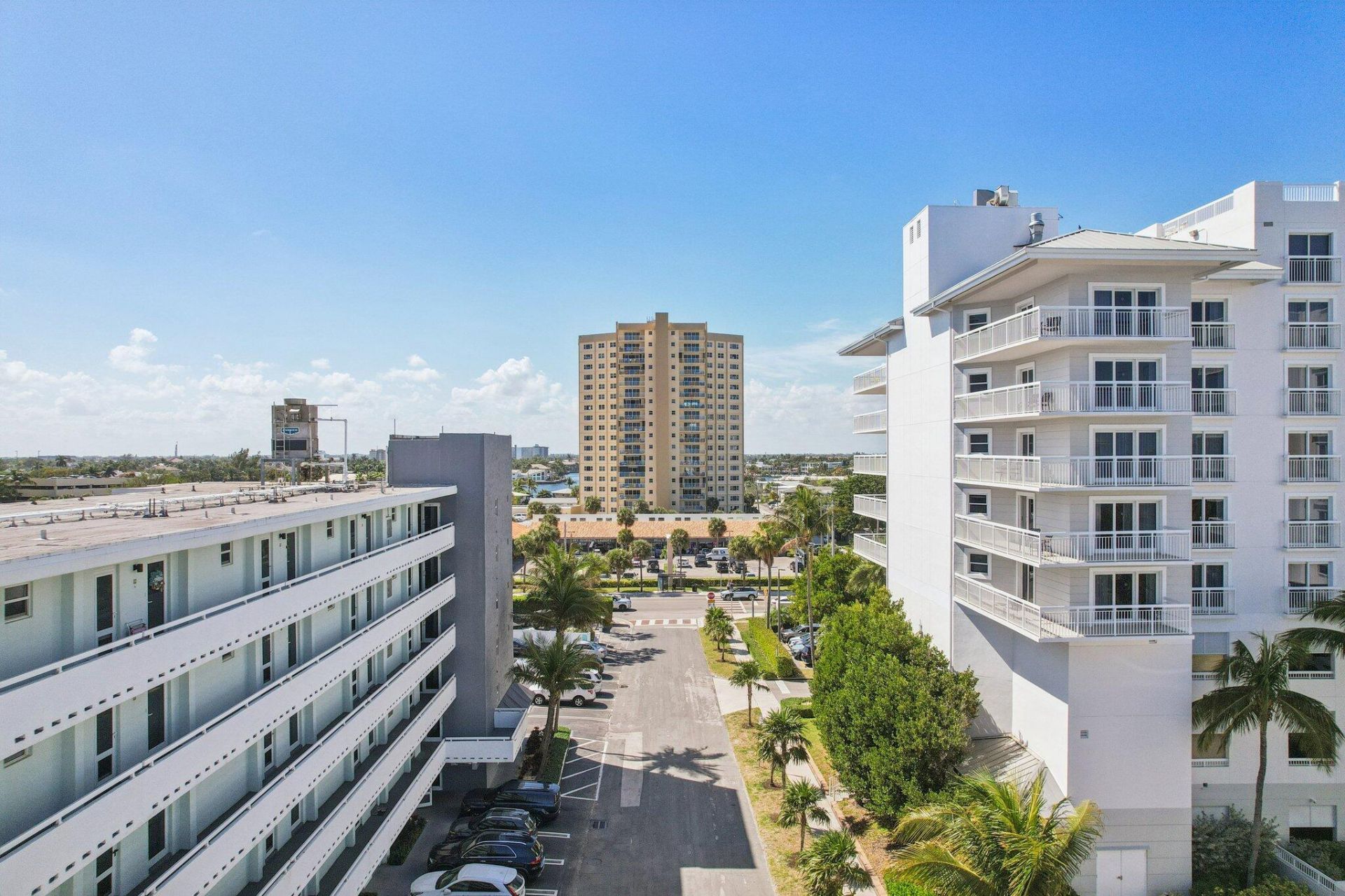 1200 Hibiscus Avenue, Unit 1804, Pompano Beach, FL 33062 Photo