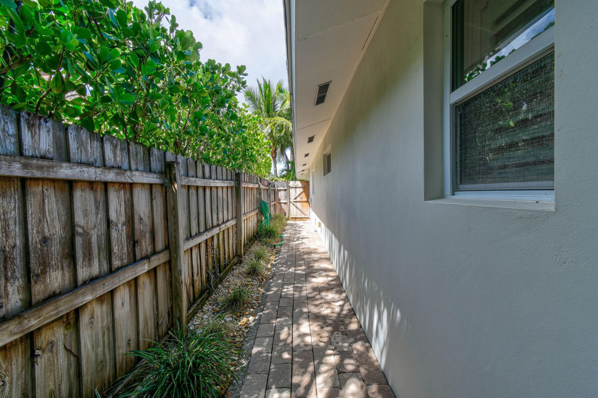 106 Windsor Road E, Jupiter, FL 33469 Photo