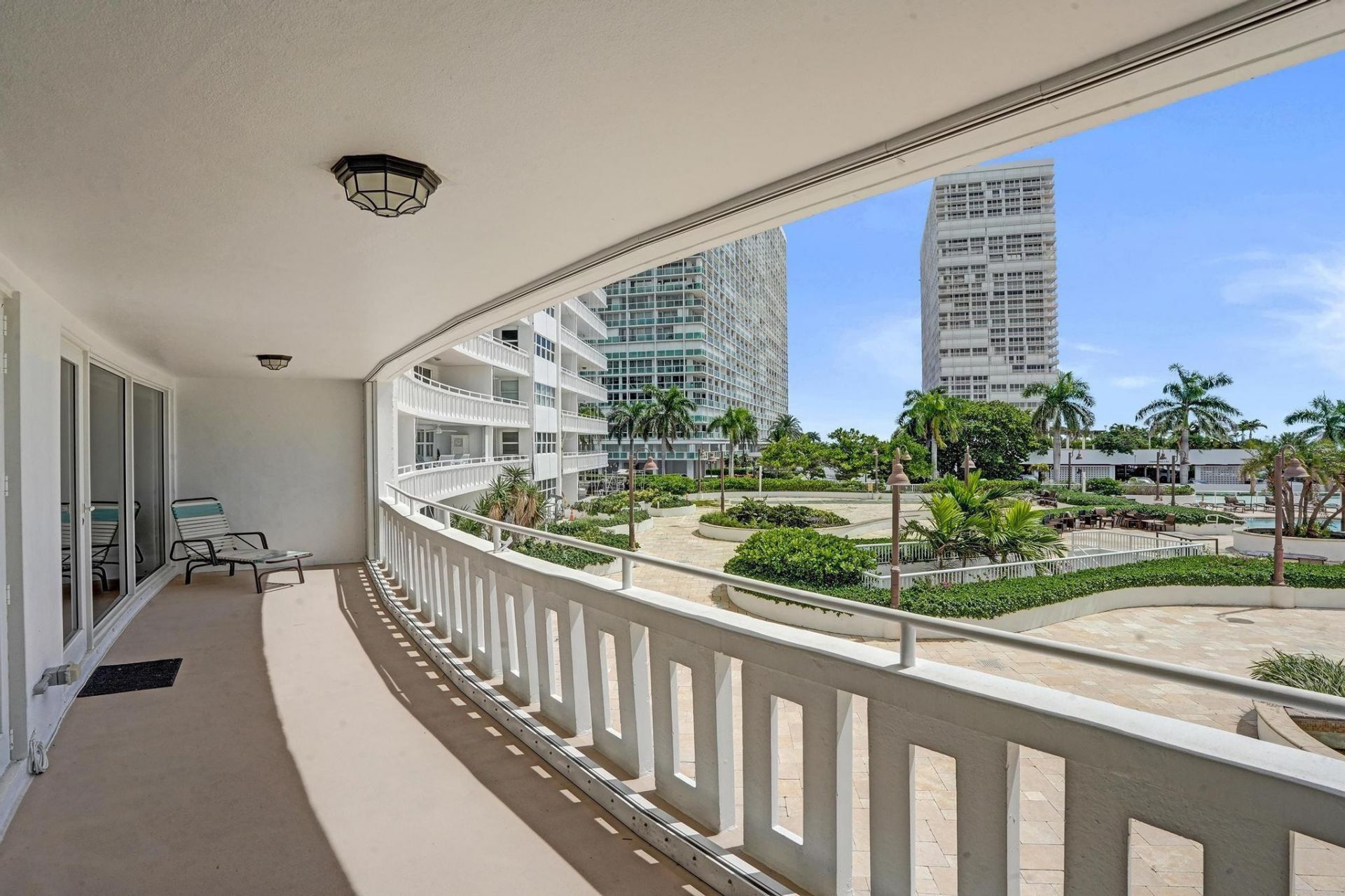2000 S Ocean Drive, Unit 305, Fort Lauderdale, FL 33316 Photo