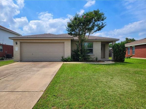 503 Lafayette Square DR, Leander, TX 78641