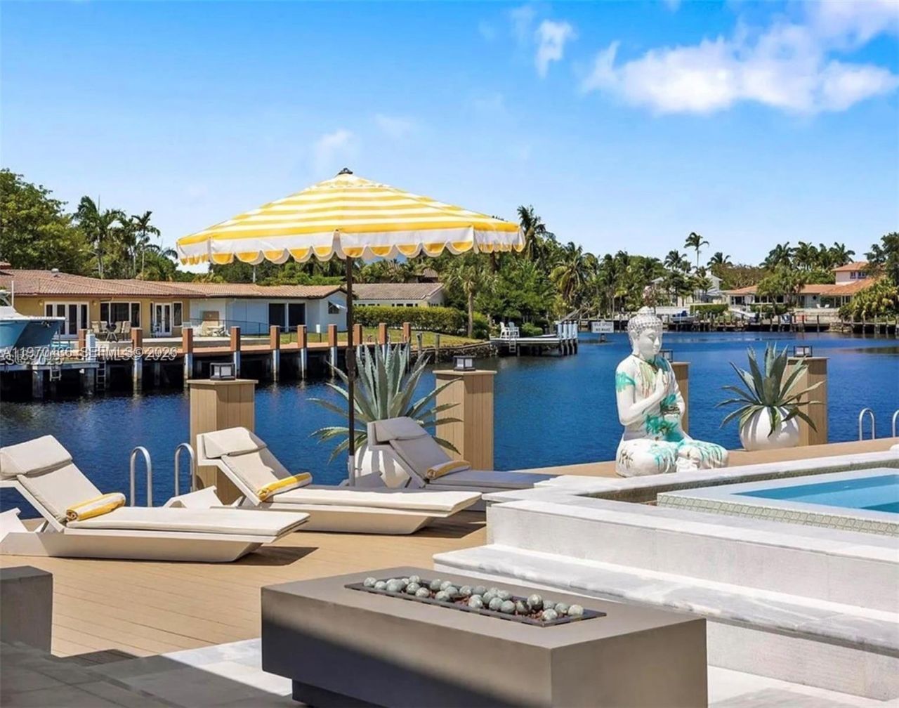 2225 NE 19th St, Fort Lauderdale, FL 33305 Photo