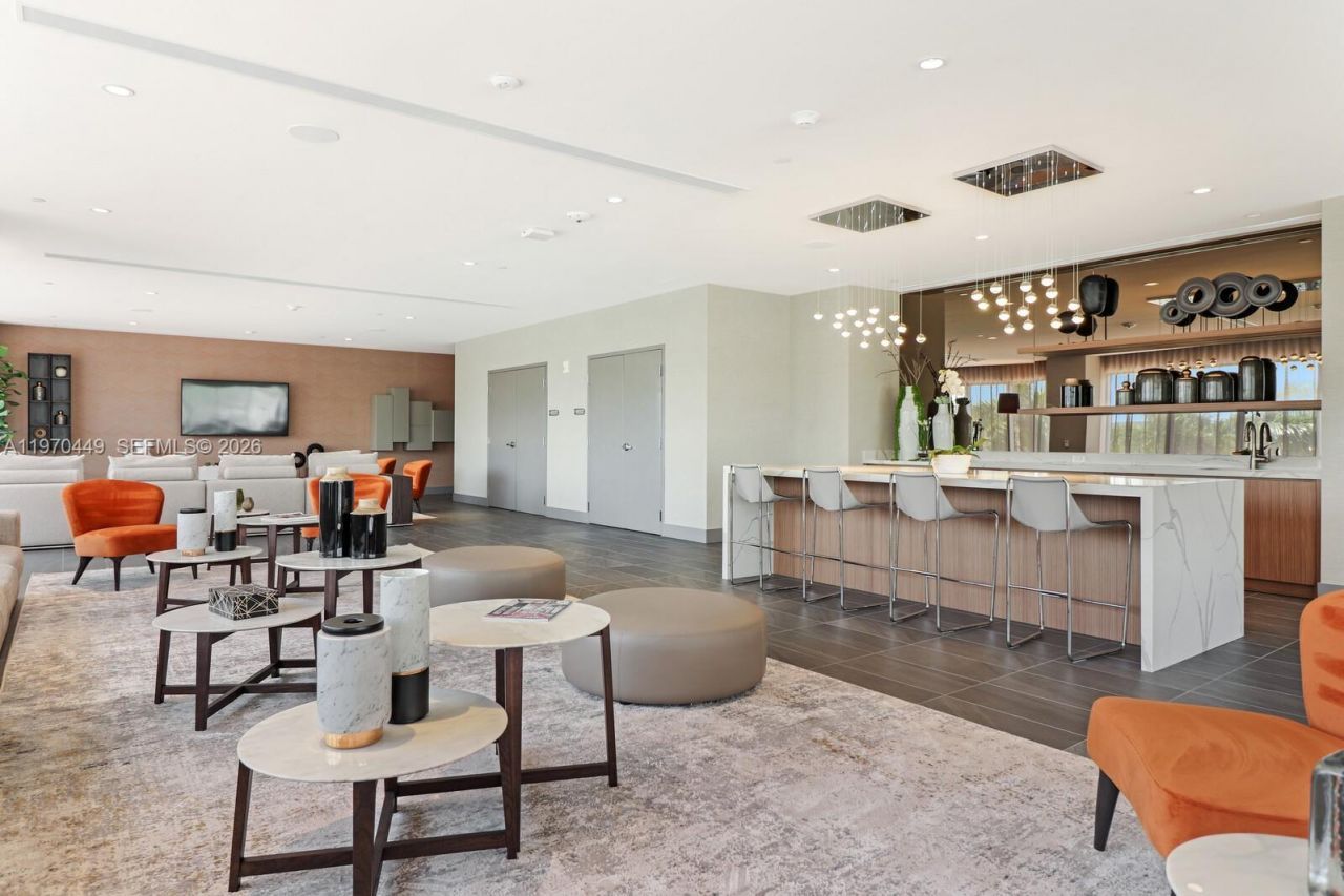 5350 NW 84th Ave , Unit 601, Doral, FL 33166 Photo