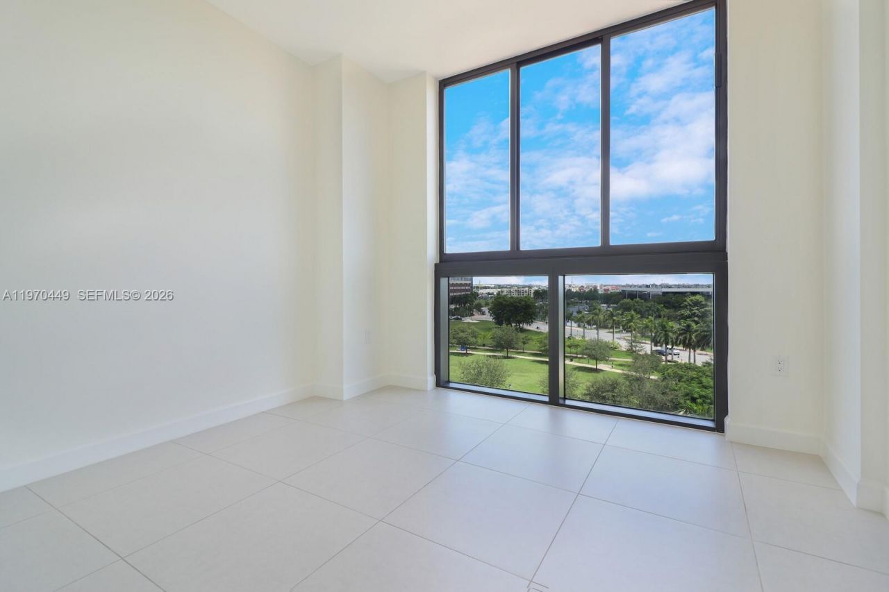 5350 NW 84th Ave , Unit 601, Doral, FL 33166 Photo