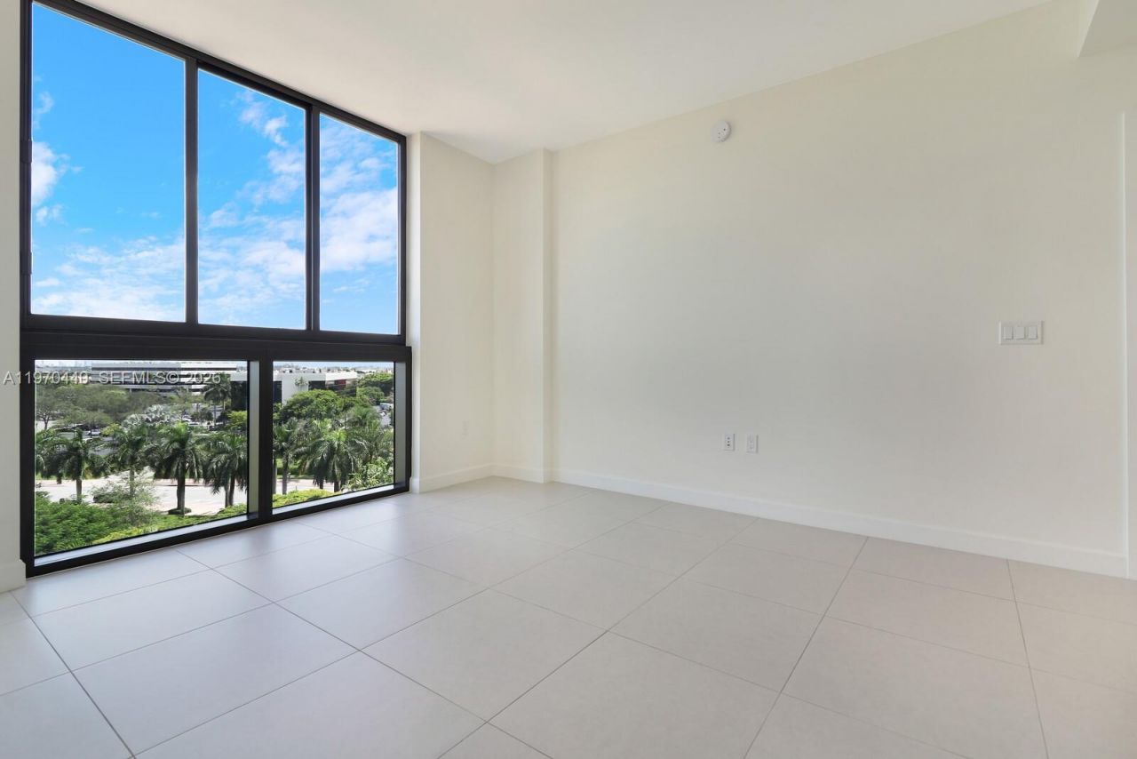 5350 NW 84th Ave , Unit 601, Doral, FL 33166 Photo