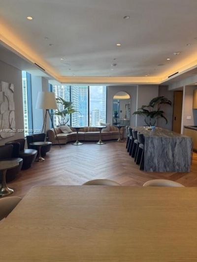 121 NE 5th St , Unit 2504, Miami, FL 33132 Photo