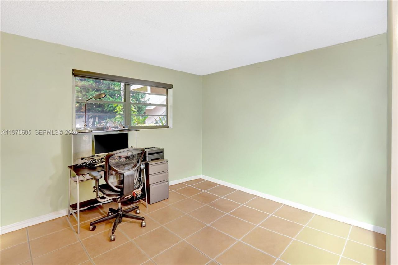 10525 SW 112th Ave, Unit 117, Miami, FL 33176 Photo