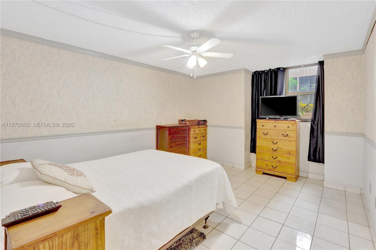 10525 SW 112th Ave, Unit 117, Miami, FL 33176 Photo