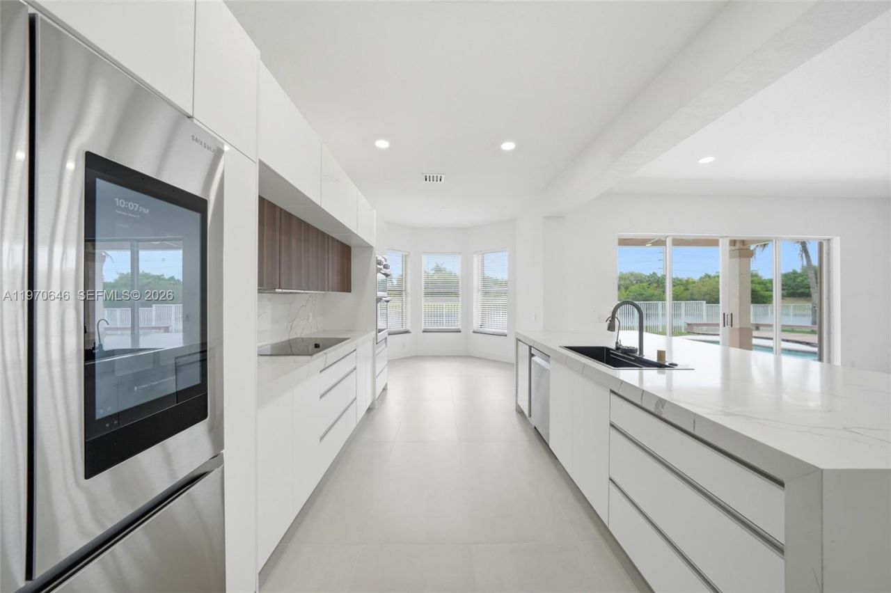 1887 Harbor View Cir, Weston, FL 33327 Photo