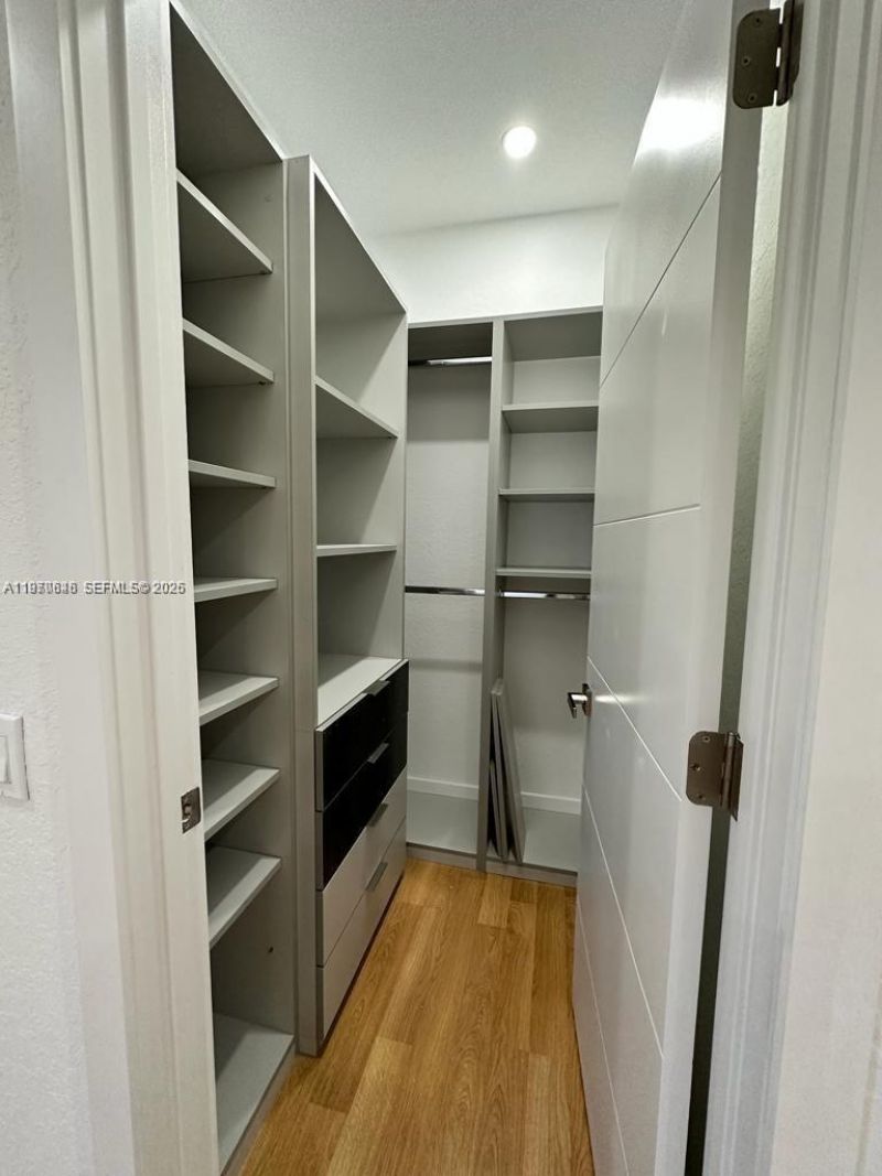 1887 Harbor View Cir, Weston, FL 33327 Photo