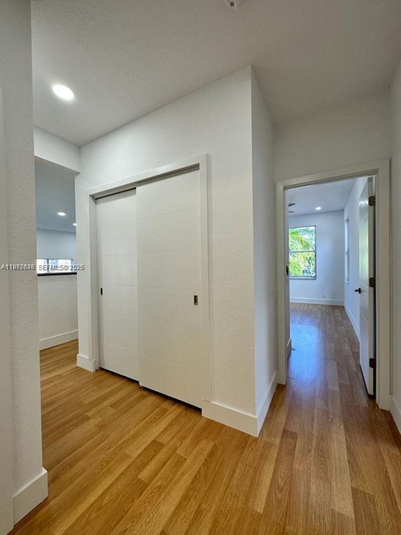 1887 Harbor View Cir, Weston, FL 33327 Photo