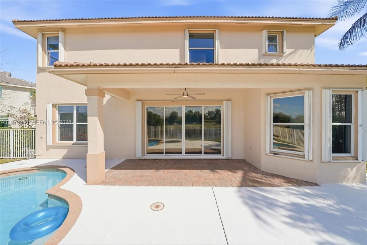 1887 Harbor View Cir, Weston, FL 33327 Photo