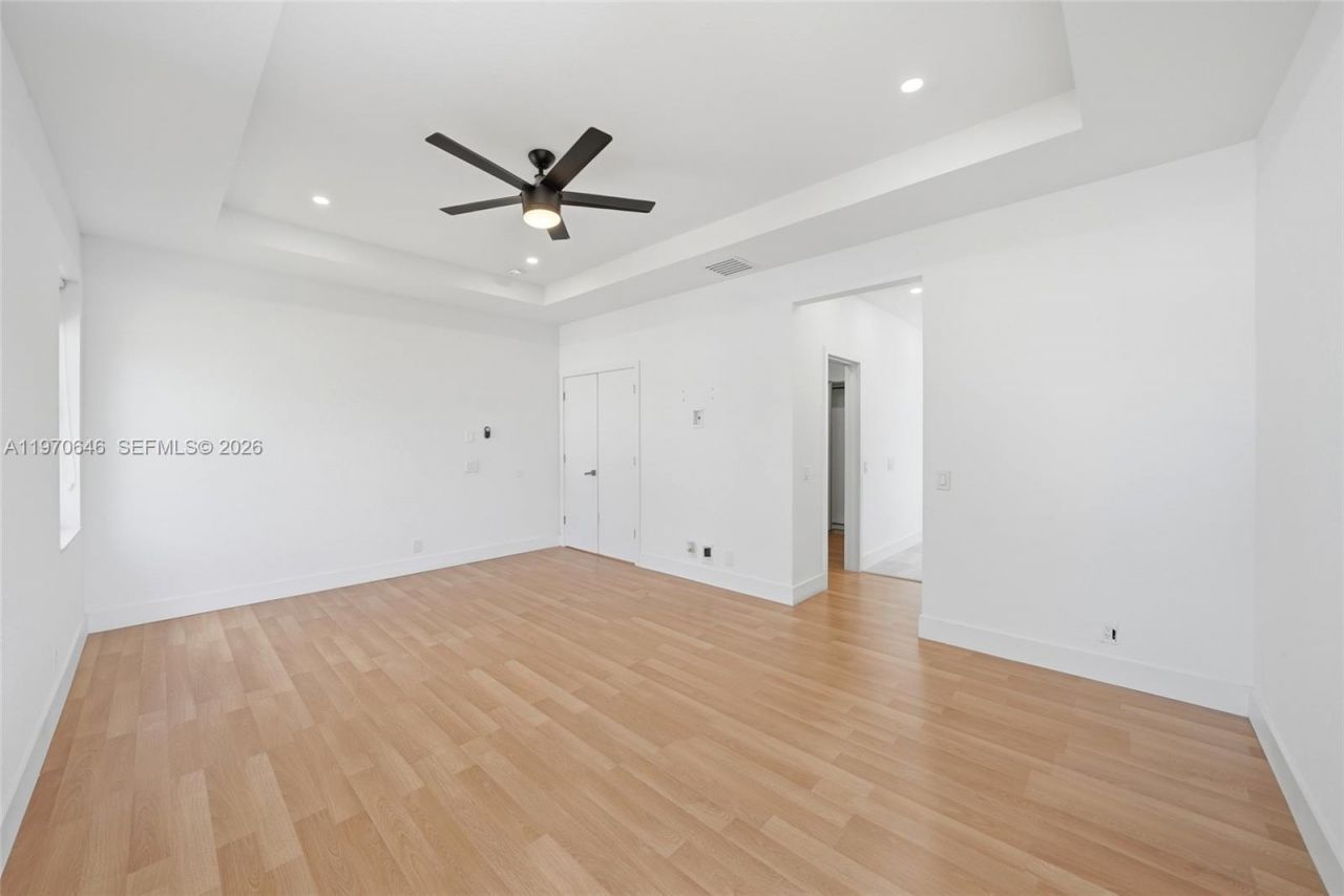 1887 Harbor View Cir, Weston, FL 33327 Photo