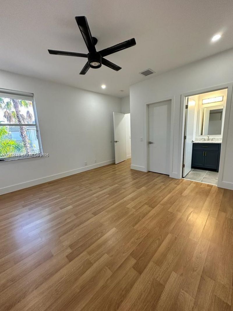 1887 Harbor View Cir, Weston, FL 33327 Photo