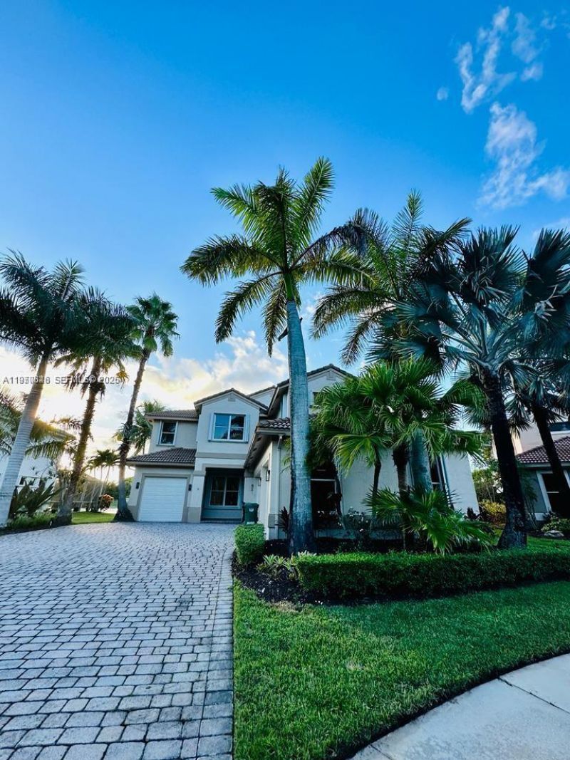 1887 Harbor View Cir, Weston, FL 33327 Photo