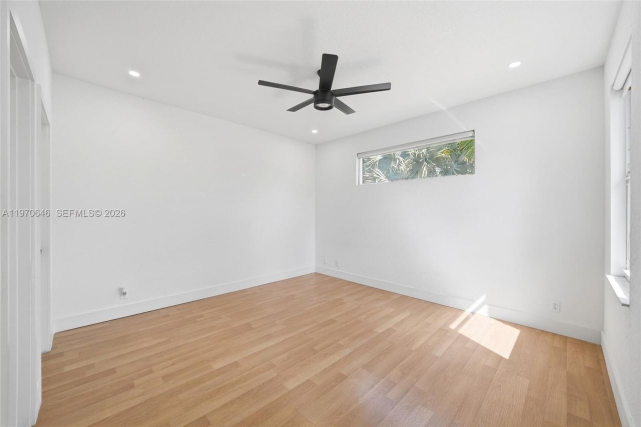 1887 Harbor View Cir, Weston, FL 33327 Photo