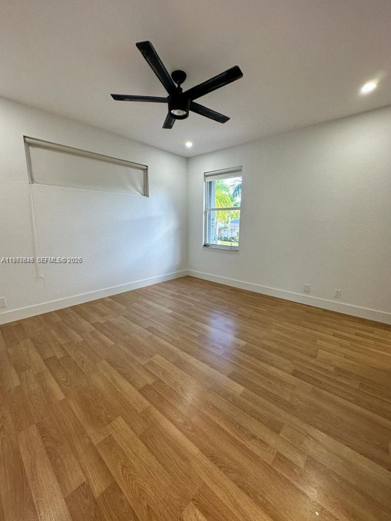 1887 Harbor View Cir, Weston, FL 33327 Photo