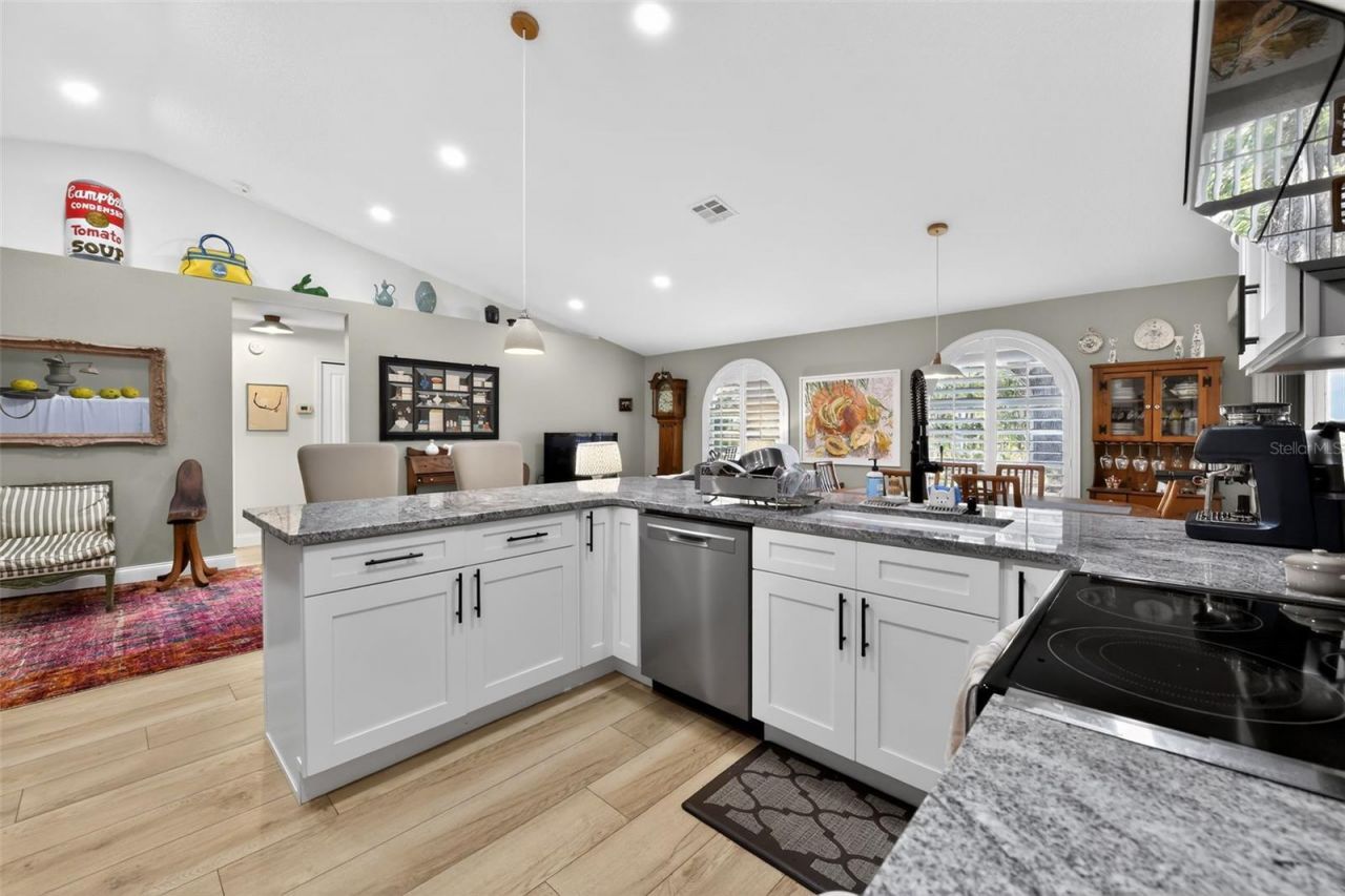 4667 Hamlets Grove Drive, Sarasota, FL 34235 Photo