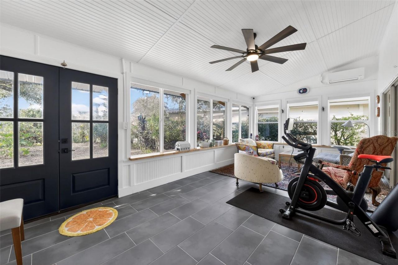 4667 Hamlets Grove Drive, Sarasota, FL 34235 Photo