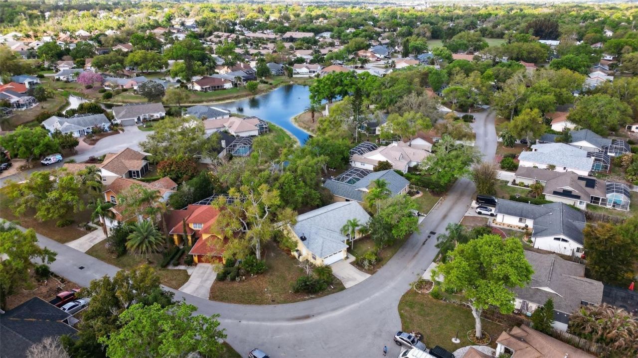 4667 Hamlets Grove Drive, Sarasota, FL 34235 Photo