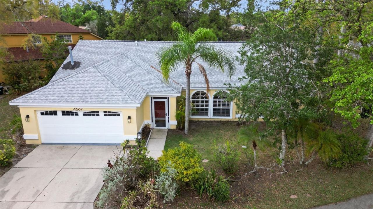 4667 Hamlets Grove Drive, Sarasota, FL 34235 Photo