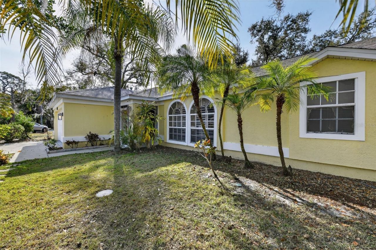 4667 Hamlets Grove Drive, Sarasota, FL 34235 Photo