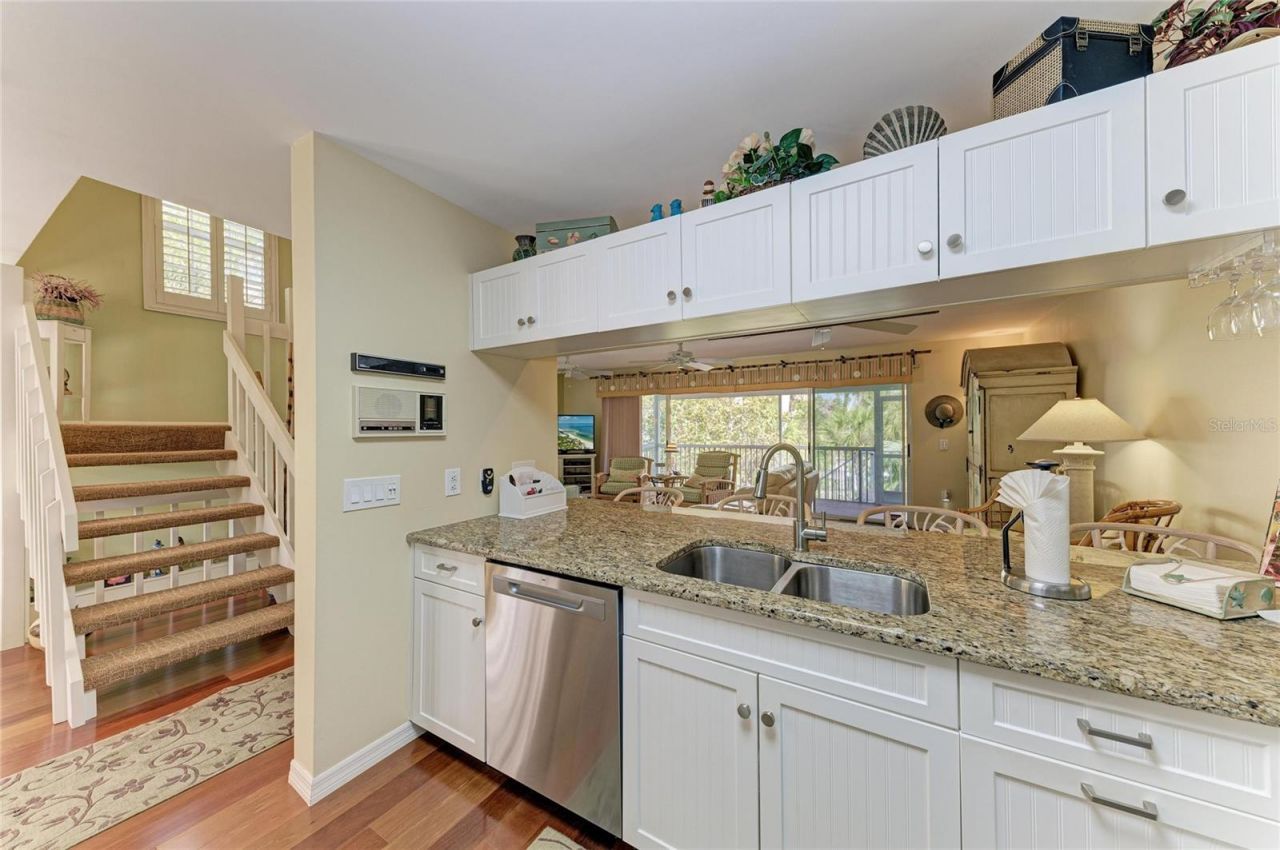 6250 Holmes Boulevard, Unit 56, Holmes Beach, FL 34217 Photo