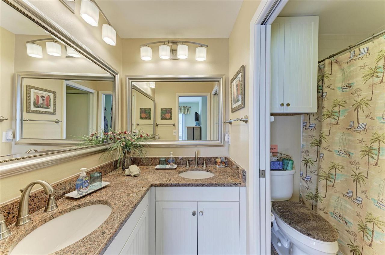 6250 Holmes Boulevard, Unit 56, Holmes Beach, FL 34217 Photo