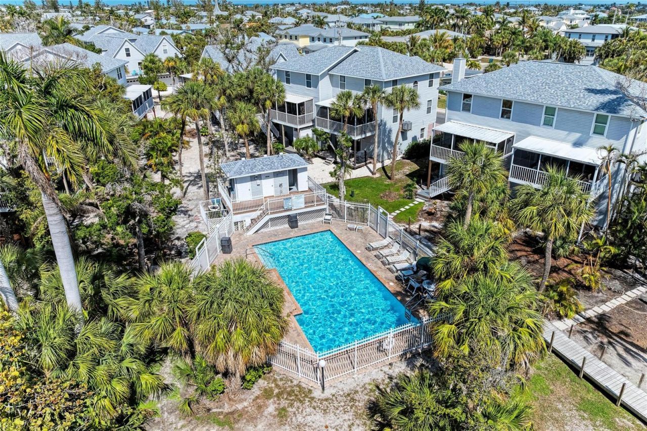 6250 Holmes Boulevard, Unit 56, Holmes Beach, FL 34217 Photo