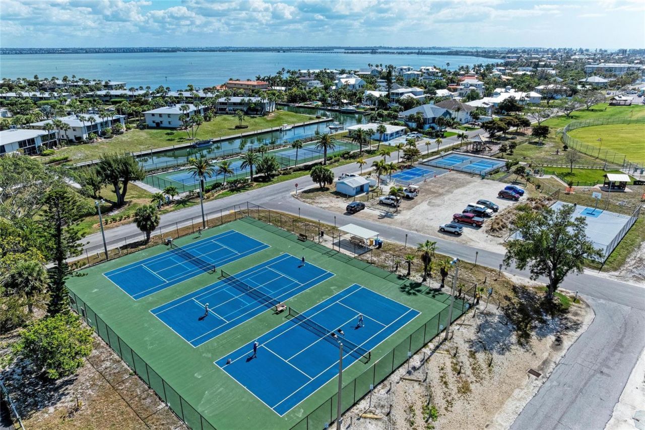 6250 Holmes Boulevard, Unit 56, Holmes Beach, FL 34217 Photo