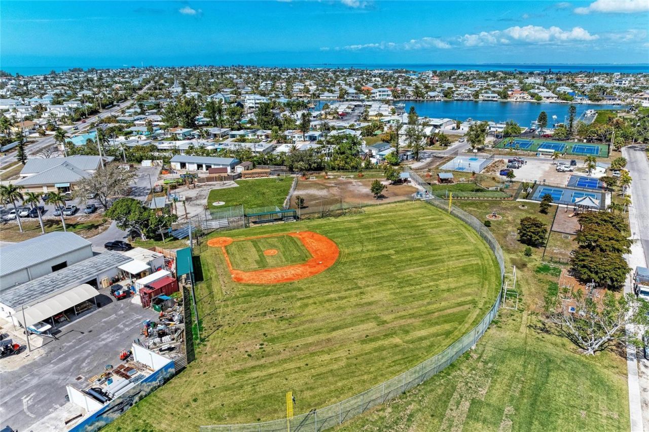 6250 Holmes Boulevard, Unit 56, Holmes Beach, FL 34217 Photo