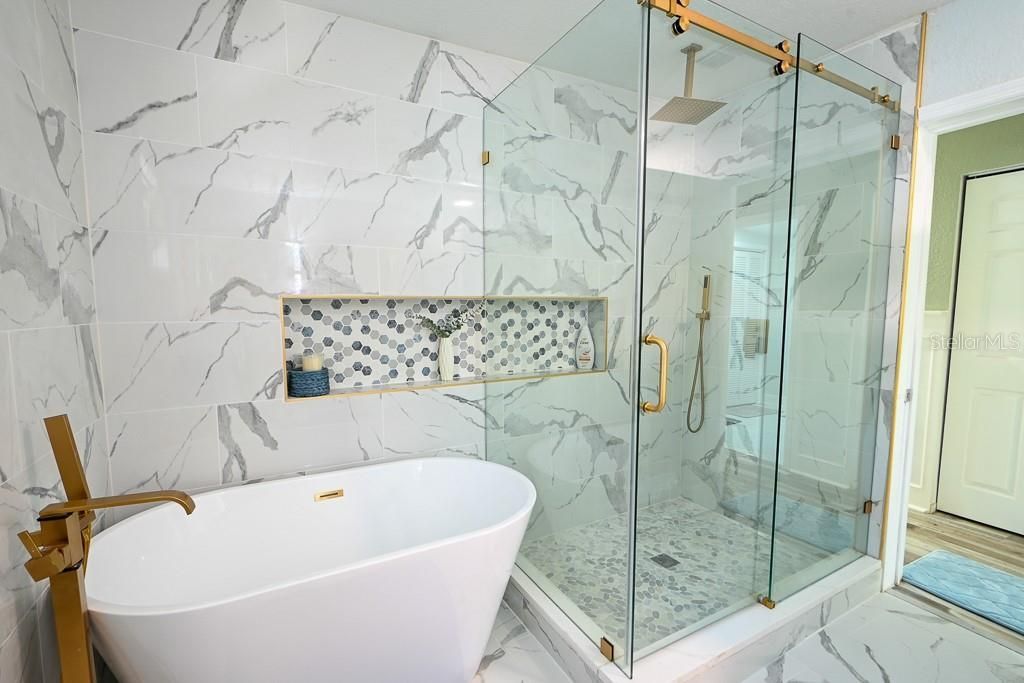 1826 Country Club Road N, Saint Petersburg, FL 33710 Photo