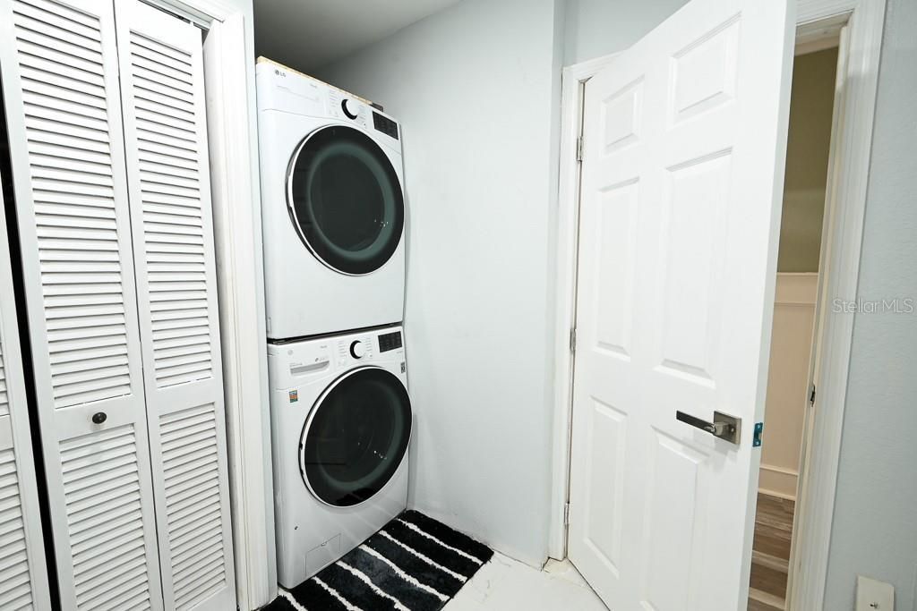 1826 Country Club Road N, Saint Petersburg, FL 33710 Photo