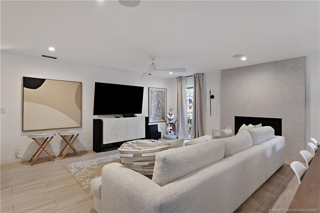 594 SW Thornhill Lane, Palm City, FL 34990 Photo