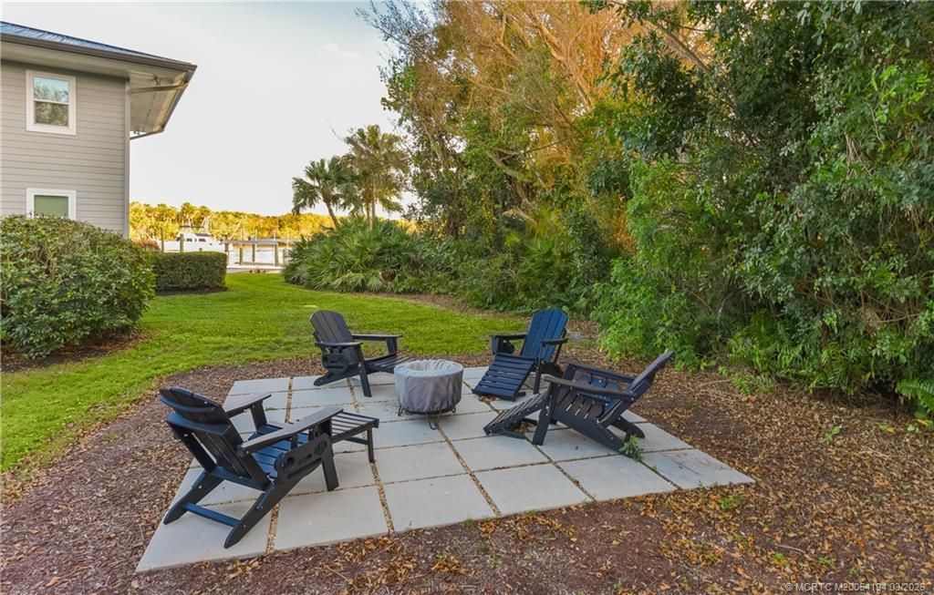 594 SW Thornhill Lane, Palm City, FL 34990 Photo