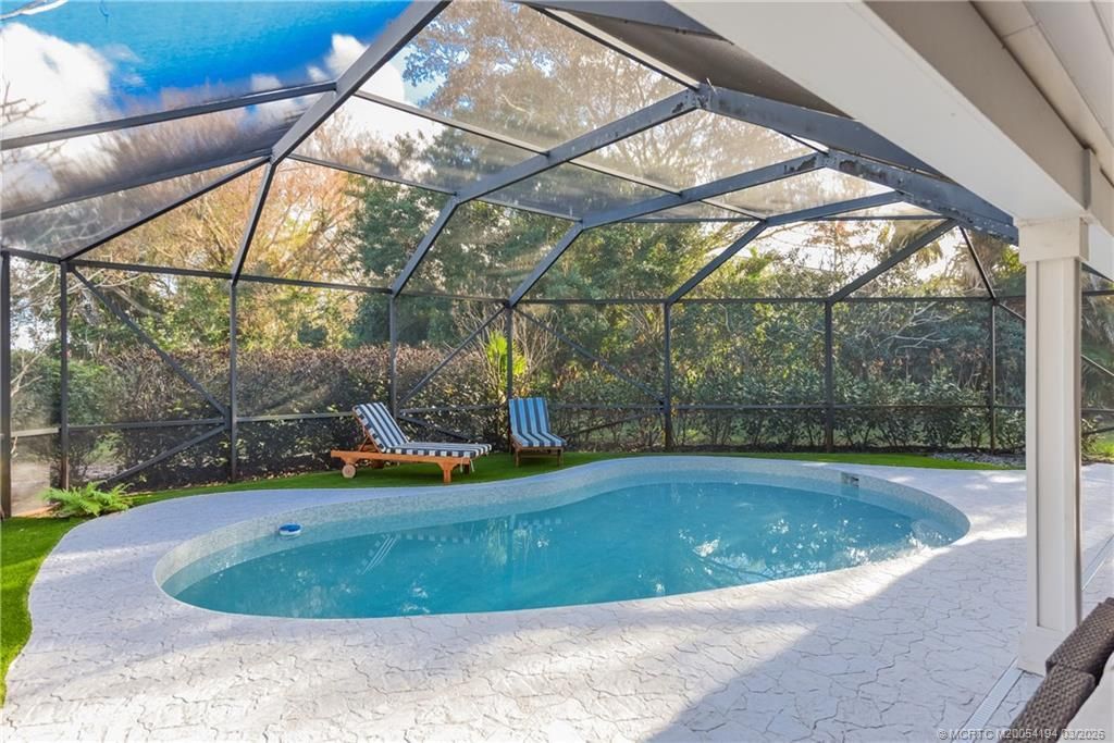 594 SW Thornhill Lane, Palm City, FL 34990 Photo