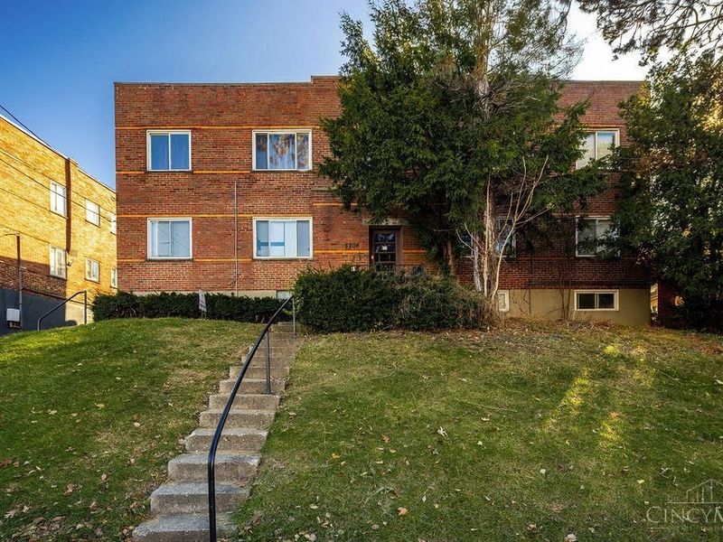 5206 Montgomery Road, Norwood, OH 45212 Photo 2