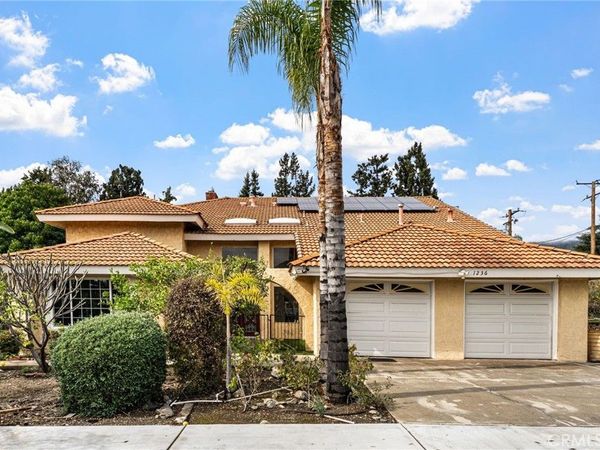 1236 E Sierra Madre, Glendora, CA 91741