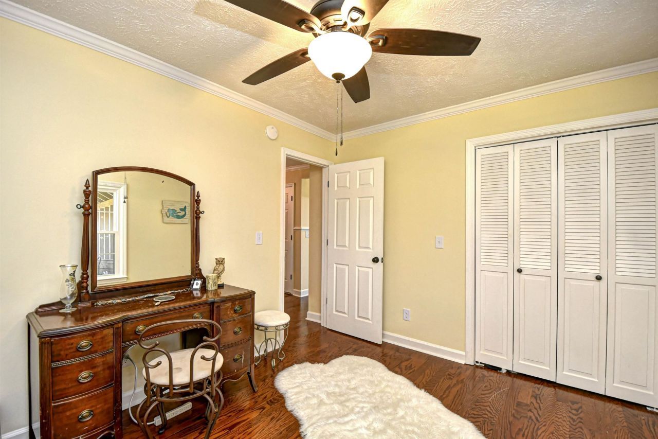 4935 Meadow St. Photo 25